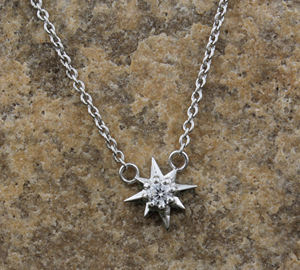 Collar de Lujo Chapado en Plata de Ley 925 con Circonita Cúbica Vintage, Circonita Cúbica de Grado AAA, Joyería Unisex para Aniversario - Product Image 3