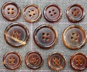 Boutons en corne naturelle faits à la main, écologiques, vente en gros d'usine, 4 trous, ronds, marron, pour chemises et manteaux pour hommes, vêtements personnalisés - Product Image 5