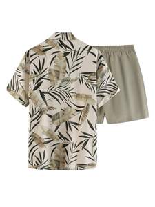 Conjunto de dos piezas con estampado de hojas tropicales para hombre, camisa de manga corta con botones y pantalones cortos con cintura elástica, conjunto ligero de playa para verano - Product Image 2
