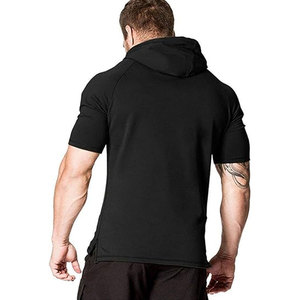 เสื้อฮู้ดแขนสั้นผู้ชายสำหรับออกกำลังกาย เสื้อสเวตเชิ้ตทรงเข้ารูป เสื้อพูลโอเวอร์ผ้าฝ้ายมีฮู้ด เสื้อยืดน้ำหนักเบา ระบายอากาศได้ดี - Product Image 2