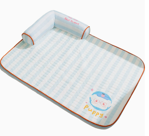 Cama para Perros en Forma de L con Rayas de Dibujos Animados, Cojín de Látex Refrescante para Primavera/Verano, Soporte Cómodo para el Cuello para Gatos y Perros, Sofá para Mascotas - Product Image 1