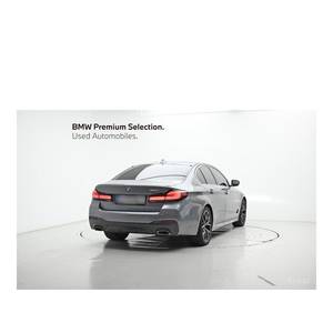 BMW Serie 5 530i M Sport Julio 2023 46.545 km Emisión Euro V Volante a la Izquierda Caja de Cambios Automática - Product Image 2