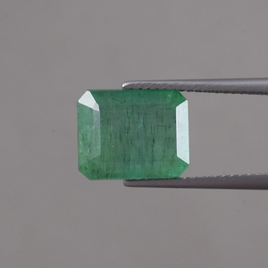 Émeraude naturelle certifiée par une tierce partie, vente en gros, pierre précieuse brute, 6,51 carats, taille émeraude 11x9,5 mm, vert clair premium - Product Image 1