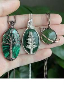 สร้อยคอหินสีแดงทำมือพันด้วยลวด - Product Image 4