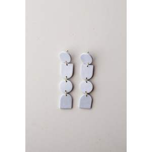 Boucles d'oreilles en résine élégantes, finition brillante, design moderne, structure durable, fournitures de perlage de luxe, conçues par des artisans expérimentés - Product Image 6