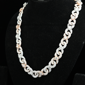 Cadena de Eslabones Cubanos de Lujo con Incrustaciones de Diamantes – Cadena de Joyería Hip Hop Bicolor con Diamantes para Hombres y Mujeres, Collar Cubano de Moissanita/CZ - Product Image 4