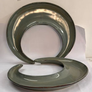 Plat à fruits et assiette à sushi en céramique créative réutilisable en forme de lune, assiette à dessert et à collations pour mariages et hôtels - Product Image 1