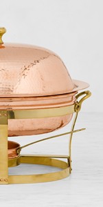 Ensemble de réchauds de luxe en cuivre martelé, chauffe-plats ronds en acier inoxydable avec insert en verre pour buffets d'hôtel et traiteurs de mariage - Product Image 5