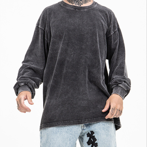 T-shirt Homme Manches Longues Effet Vieilli Coupe Boxy Délavé à l'Acide 100% Coton Col Montant Manches Longues - Product Image 1