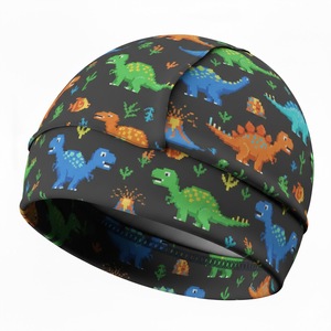 Gorros de punto sublimados, gorro de invierno con logotipo personalizado multicolor en toda la superficie, gorro de ciclismo sublimado. - Product Image 3