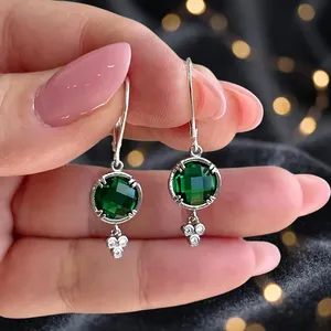 Pendientes de Cuarzo Esmeralda Verde Cazador, Gotas Delicadas, Tono Oscuro, Chapado en Oro Clásico, Plata de Ley 925, Piedra de Nacimiento de Mayo - Product Image 4