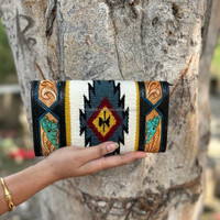 Couverture de selle usinée à la main portefeuille à bandoulière pour femmes occidentales sac à main aztèque en cuir véritable organisateur porte-cartes de crédit