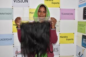 Cheveux indiens vierges purs Remy 100% du vendeur noirs 13*4 frontal Straight Natural Wave lâche Deep Wave Styles Cheveux humains vietnamiens - Product Image 5