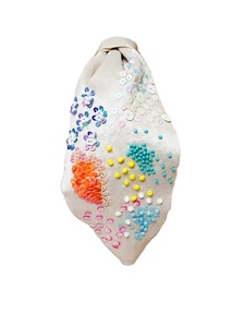 Diadema de lujo estilo vaquero del Oeste de Nashville, hecha a mano, ligera, con cuentas, bordado floral, diseño de lentejuelas y cuentas, acolchada y anudada. - Product Image 2