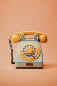 Teléfono Decorativo de Metal para Decoración de Escritorio de Oficina en Casa, que Agrega un Toque Retro y una Presencia Artística al Interior - Product Image 6