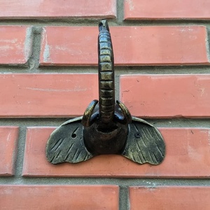 Poignée de porte en fer forgé en forme de tête d'éléphant – résistante à la rouille, facile à installer – une pièce décorative exquise pour portes ou portails. - Product Image 3