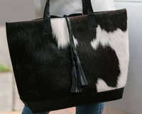 Bolso Tote de Cuero Vacuno con Detalle de Borla, Patrón Blanco y Negro, Bolso de Hombro para Mujer, Precio al por Mayor, OEM