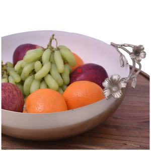 Pièce maîtresse de table promotionnelle bol de service en métal utilisation hôtel et centre de villégiature vaisselle bol de serveur alimentaire poignée de feuille meilleur vendeur - Product Image 4