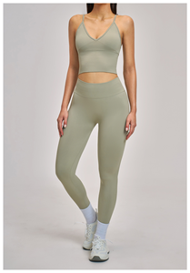 Highly Professional Women Slim Fit Workout Sportswear Set Includes High Waist Leggie Bra Plus Size Anti-Bacterial Stitch Crystal - Product Image 6
