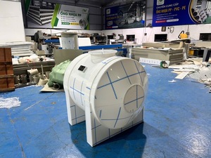 Réservoirs en PE et HDPE pour produits chimiques, eau, huile et carburant, cylindriques, avec garantie d'un an, fabriqués au Vietnam - Product Image 6