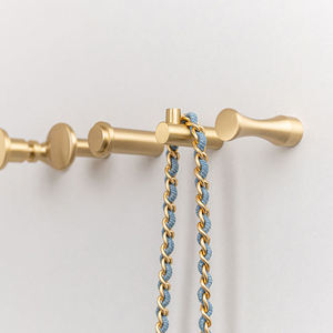 Crochets muraux doubles en laiton de haute qualité avec corps robuste en laiton pour vêtements, serviettes et accessoires – Rangement décoratif pour la maison et le bureau - Product Image 3