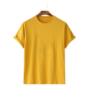 เสื้อยืดทรงเรกูลาร์ฟิต ไหล่ตก ยูนิเซ็กซ์ ระบายอากาศได้ดี เป็นมิตรกับสิ่งแวดล้อม แห้งเร็ว ผ้าฝ้าย 100% โลโก้ด้านหน้า รับผลิตตามแบบ OEM ขายส่ง - Product Image 1