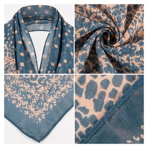 Pañuelo de Chifón para Mujer, Estampado de Leopardo, Largo, Elegante, Multifuncional, Accesorio de Moda para Todas las Temporadas - Product Image 4