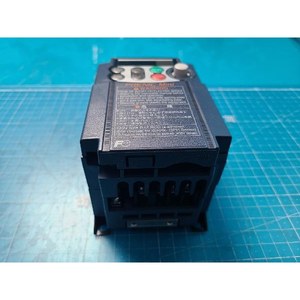 อินเวอร์เตอร์ AC รุ่น Fuji FRN02C1S-2J มือสอง สภาพเดิม อะไหล่อุปกรณ์เซมิคอนดักเตอร์ยี่ห้อ Legacy - Product Image 4