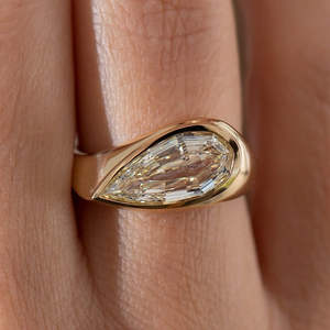 Bague en diamant en forme de poire en or jaune, élégante bague en diamant en forme de larme pour femme, bague de fiançailles, bijoux de luxe, anniversaire - Product Image 2