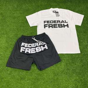 Ensemble de survêtement et short blanc crème pour homme Federal Fresh avec logo brodé, tenue décontractée en polyester satiné - Product Image 3