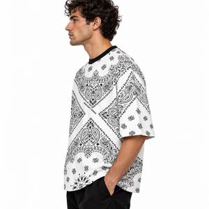 T-shirt pour homme à coupe ample, imprimé paisley, bordure contrastée, col rond, manches courtes, style streetwear - Product Image 4