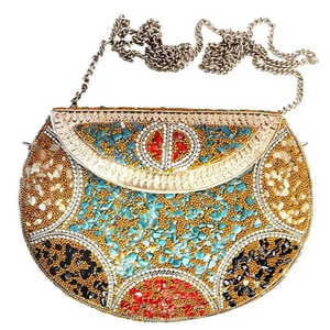 Sac à main en laiton classique fait main, élégant et économique, personnalisable pour femme, idéal pour les fêtes, les mariages et les occasions spéciales M/S SHAAD - Product Image 1