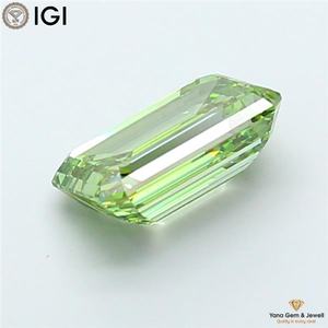 เพชรสีเขียวแฟนซีสดใส ความสะอาดระดับ VS1 น้ำหนัก 5.50 กะรัต ทรงมรกต พร้อมใบรับรอง IGI สำหรับการทำเครื่องประดับใหม่ เพชร CVD ที่เพาะเลี้ยงในห้องปฏิบัติการ - Product Image 4