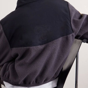 Collection de mode d'hiver pour hommes : veste en polaire durable et légère, conçue pour la chaleur et une utilisation prolongée - Product Image 6