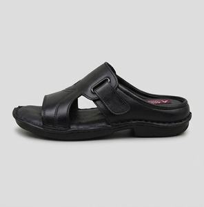 Chaussons d'extérieur pour hommes en cuir véritable à bout ouvert, légers, respirants, antidérapants, décontractés, pour usage quotidien, élégants et intemporels - Product Image 4