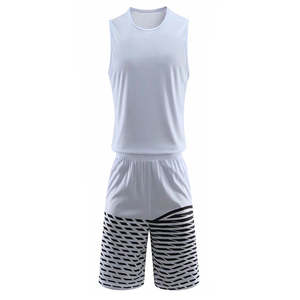 Ensemble short et maillot de basket confortable, respirant et à séchage rapide, dernier design élégant, tailles plus, personnalisation par sublimation - Product Image 5