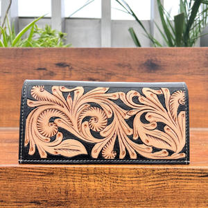 Cartera larga de diseño para hombre, diseño floral de tarjeta elegante con cuero tallado a mano, tarjetero de inspiración occidental - Product Image 5