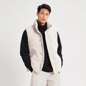 Autumn Winter Loose Hooded Down Vest Men Outdoor Sleeveless Thick Warm Quilted Puffer Waistcoat Men's Puffer <b>Padded</b> Vest Men - Product Image 4