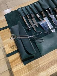 Étui à couteaux de chef en cuir véritable fait main, léger et portable, avec fermeture à cordon et boucle, 4-6 compartiments pour - Product Image 4