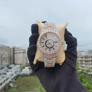 Elegante Reloj de Pulsera de Buceo con Correa de Acero Inoxidable de 22 mm Inspirado en Diamantes, 100 BAR, Automático, Resistente al Agua, Acabado Pulido Sofisticado - Product Image 2