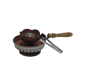 Brûleur d'encens portable en métal noir mat écologique avec poignée en bois et design traditionnel - Product Image 3