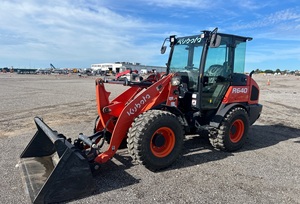 Cargadora de Ruedas Kubota R640, Cargadora Frontal Diésel, Equipo de Construcción para Manejo en Patios y Sitios - Product Image 5