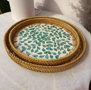 Bandeja de servicio de ratán perla madre decorativa Natural de Vietnam manijas fabricante DHT acabado de laca tamaños personalizables - Product Image 2