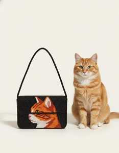 Sac pour maman de chat fait main avec perles, sac à main personnalisé avec portrait d'animal de compagnie - Product Image 2