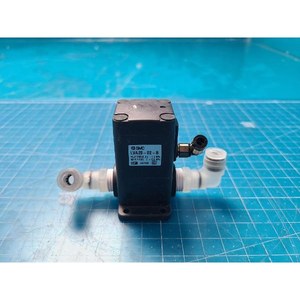Válvula de Diafragma de Alta Pureza SMC LVA20-02-B, Usada como Pieza de Repuesto para Equipos de Semiconductores Legacy - Product Image 4
