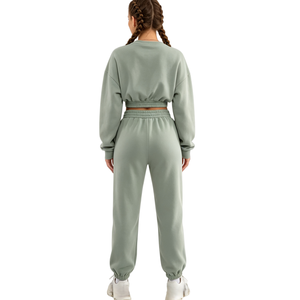 Conjunto Deportivo Corto Ajustado para Mujer, con Logotipo Personalizado, Pantalones Deportivos, Marca Privada, Fabricante de Ropa Deportiva al Por Mayor - Product Image 2