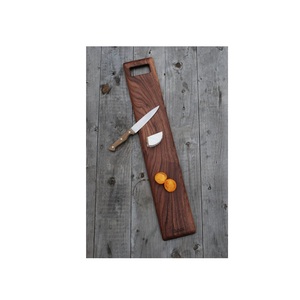 Planche à découper en bois rustique naturel, faite à la main, solide, pour la cuisine, planche de service avec poignée pour la maison et les cuisiniers professionnels - Product Image 1
