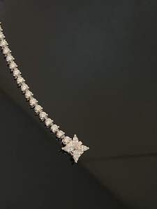 ICEWALD สร้อยข้อมือเพชรทรงกลมเจียระไนแบบบริลเลียนท์ 18K เพชรเลี้ยงในห้องปฏิบัติการ ดีไซน์หรูหรา น้ำหนัก 10 กรัม ใบรับรอง IGI สี D สำหรับทั้งชายและหญิง - Product Image 4