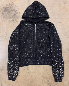 เสื้อฮู้ดดี้ผู้ชายแบบโอเวอร์ไซส์ ตกแต่งด้วยคริสตัล สำหรับฤดูหนาว ผ้าฝ้ายหนา 500gsm  รักษ์โลก สไตล์สตรีทแวร์ พร้อมโลโก้ดีไซน์พิเศษและกระเป๋า - Product Image 3