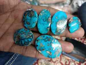 Lote de cabujones de turquesa persa natural al por mayor, lote de piedras preciosas de turquesa persa para la fabricación de joyas - Product Image 2